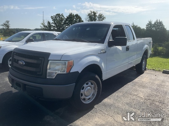 (Marshfield, MO) 2014 Ford F-150 Extended-Cab Pickup Truck Runs & Moves) (Hail Damage