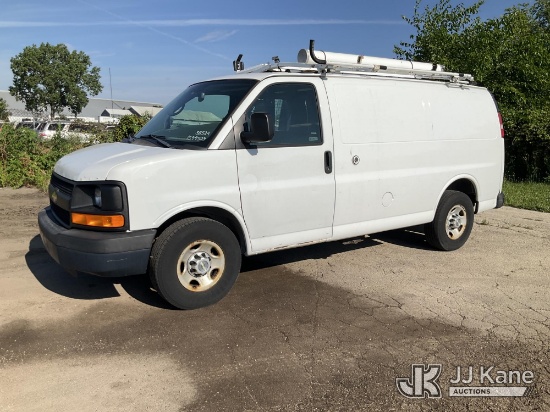 (South Beloit, IL) 2013 Chevrolet Express G2500 Cargo Van Runs & Moves) (Corrosion, Interior Defects