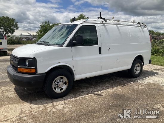 (South Beloit, IL) 2015 Chevrolet Express 2500 Cargo FFV Cargo Van Runs & Moves) (Corrosion