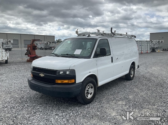 (Hammond, LA) 2018 Chevrolet Express G2500 Cargo Van Runs & Moves