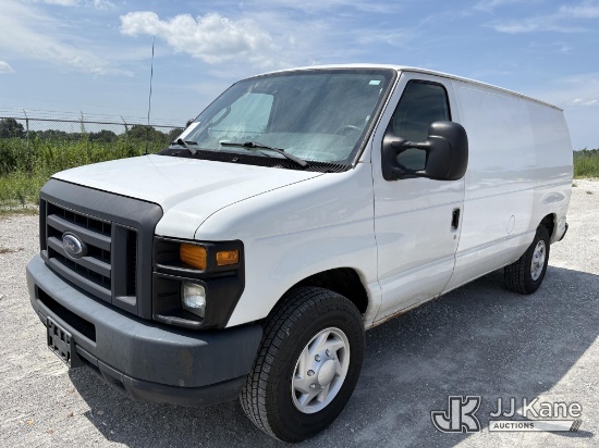 (Hawk Point, MO) 2013 Ford E350 Cargo Van Runs & Moves) (corrosion.