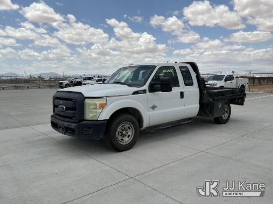 (El Paso, TX) 2015 Ford F-250 SD Extended-Cab Flatbed/Service Truck Runs & Moves