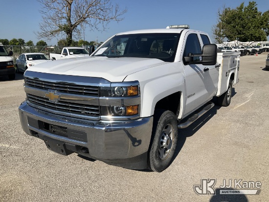 (Kansas City, MO) 2018 Chevrolet Silverado 2500HD Extended-Cab Service Truck Runs & Moves) (Interior