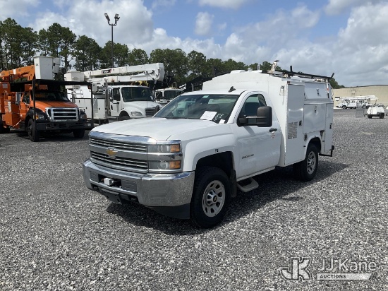 (Hammond, LA) 2015 Chevrolet Silverado 3500HD Enclosed Service Truck Runs & Moves