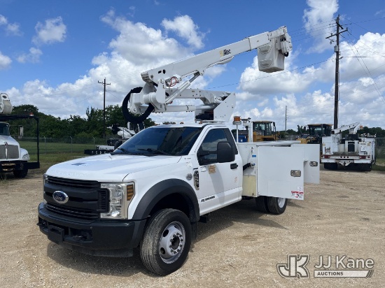 (Houston, TX) Altec AT40G, Articulating & Telescopic Bucket Truck mounted behind cab on 2019 Ford F5