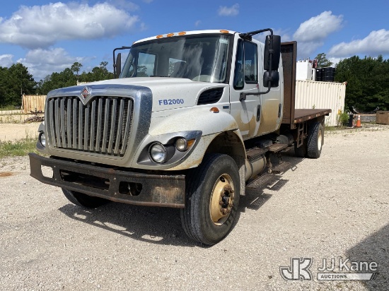 (Anacoco, LA) 2009 International 7400 Crew-Cab Flatbed/Dump Truck Runs & Moves) (PTO Disconnected, D