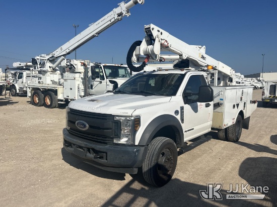 (Waxahachie, TX) Altec AT40G, Articulating & Telescopic Bucket mounted behind cab on 2019 Ford F-550