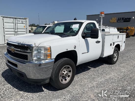 (Hammond, LA) 2013 Chevrolet Silverado 3500HD Service Truck Runs & Moves) (Dash Warning Indicators O