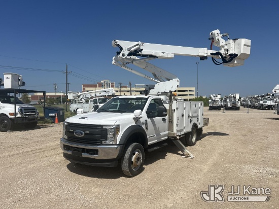 (Waxahachie, TX) Altec AT41M, Articulating & Telescopic Material Handling Bucket Truck mounted behin