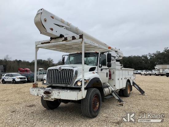 (Hammond, LA) Altec AA60E, Material Handling Bucket Truck rear mounted on 2010 International 7300 4x
