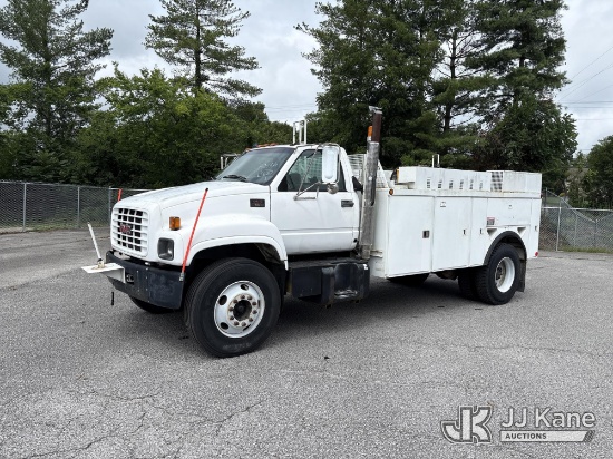 (Lebanon, TN) 2001 GMC C7H042 Reel Loader Truck Runs & Moves) (Some Controls Not Working