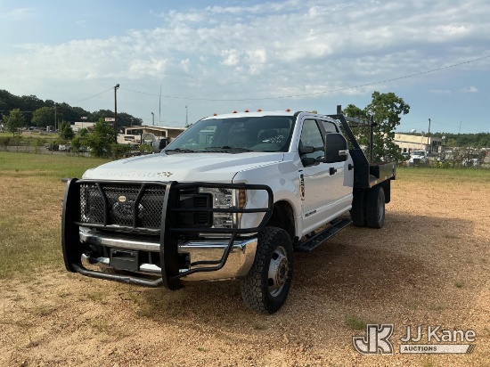 (Byram, MS) 2019 Ford F-350 SD Flatbed/Service Truck (Seller States: Bad Engine) (Turns Over-Won't S