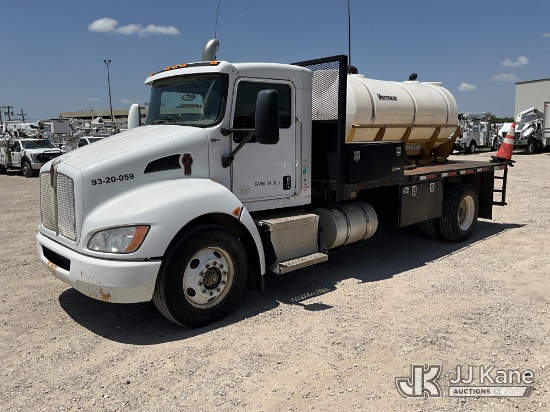 (Waxahachie, TX) 2010 Kenworth T370 Flatbed Truck Runs & Moves