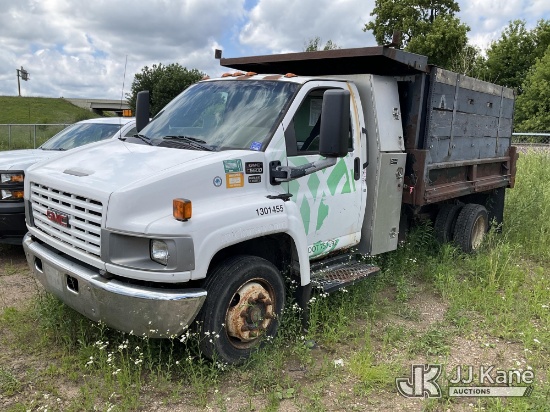 (Shakopee, MN) 2005 GMC C5C042 Chipper Dump Truck Runs, Moves & Dump Operates) (Engine Performance C