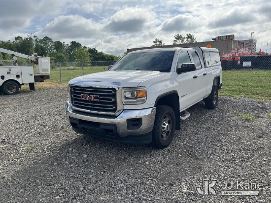 (Louisville, OH) 2016 GMC Sierra 2500HD Extended-Cab Pickup Truck Not Running, Condition Unknown