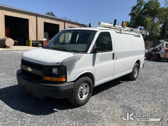 (Hagerstown, MD) 2011 Chevrolet Express G2500 Cargo Van Runs & Moves) (Removal is by Appointment Onl