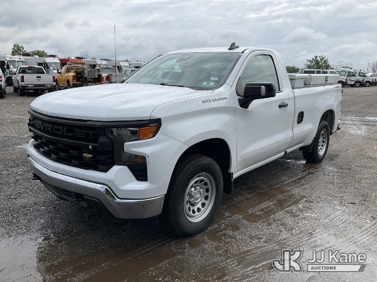 (Plymouth Meeting, PA) 2022 Chevrolet Silverado 1500 4x4 Pickup Truck Runs & Moves