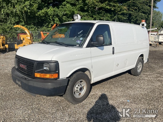 (Plymouth Meeting, PA) 2016 GMC Savana G3500 Cargo Van Runs & Moves