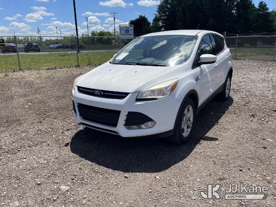 (Louisville, OH) 2014 Ford Escape SE 4-Door Sport Utility Vehicle Runs & Moves) (Corrosion