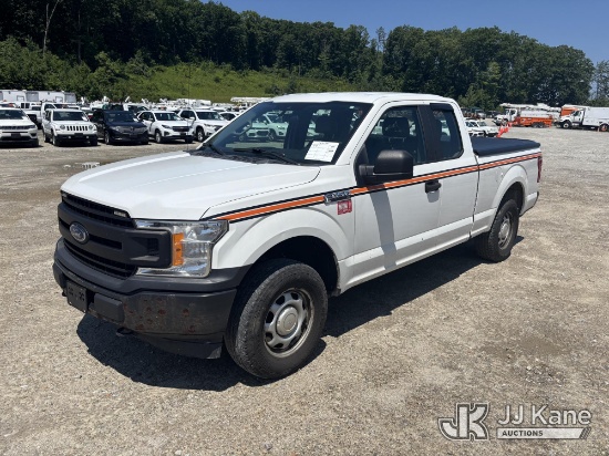 (Shrewsbury, MA) 2019 Ford F-150 Extended-Cab Pickup Truck Runs & Moves) (Seller States: Needs Needs