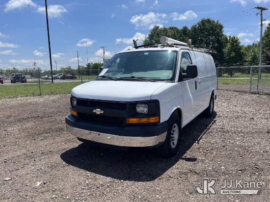 (Louisville, OH) 2014 Chevrolet Express G2500 Cargo Van Runs & Moves) (Corrosion
