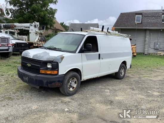 (Deposit, NY) 2011 Chevrolet Express G2500 Cargo Van Runs & Moves
