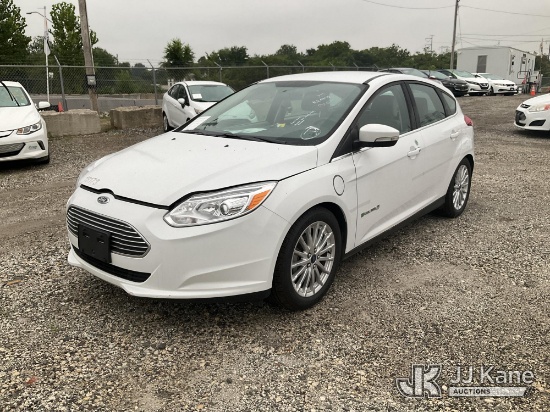 (Plymouth Meeting, PA) 2016 Ford Focus 4-Door Hatch Back Runs & Moves