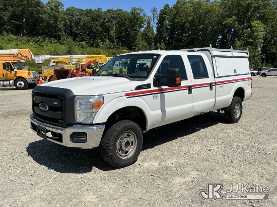 (Shrewsbury, MA) 2016 Ford F350 4x4 Crew-Cab Pickup Truck Runs & Moves) (Starts in Neutral, Park Ind