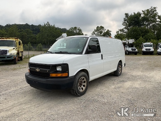 (Smock, PA) 2014 Chevrolet Express G1500 AWD Cargo Van Runs & Moves ) (Seller States: Dead Battery