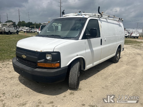 (Charlotte, MI) 2013 Chevrolet Express 2500 Cargo Van Runs & Moves
