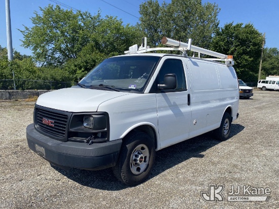 (Plymouth Meeting, PA) 2016 GMC Savana G3500 Cargo Van Runs & Moves) (Missing Turn Signal Housing