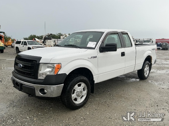 (Shrewsbury, MA) 2013 Ford F150 4x4 Extended-Cab Pickup Truck Runs & Moves