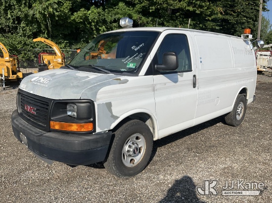 (Plymouth Meeting, PA) 2011 GMC Savana G3500 Cargo Van Runs & Moves) (Dash Warning Indicators On) (C