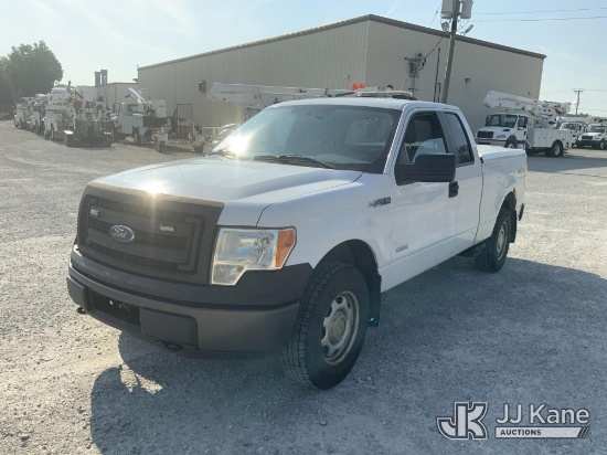 (Fort Wayne, IN) 2013 Ford F-150 Extended-Cab Pickup Truck Runs & Moves) (Corrosion