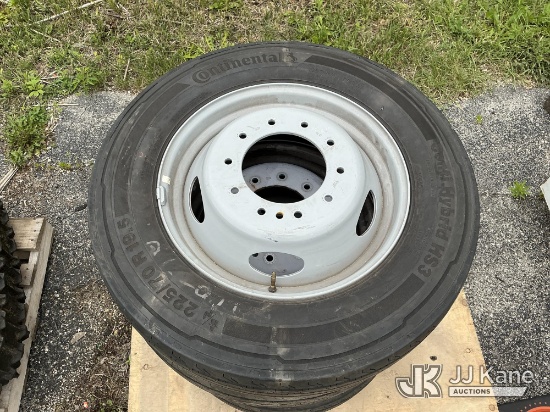 (South Beloit, IL) (4) Tires & Rims