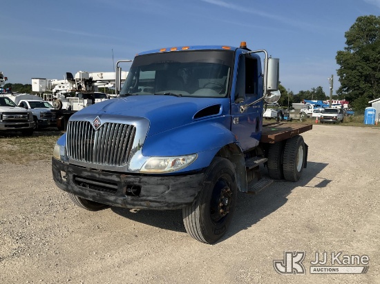 (Charlotte, MI) 2005 International DuraStar 4300 Flatbed Truck Runs & Moves) (Dash Warning Indicator