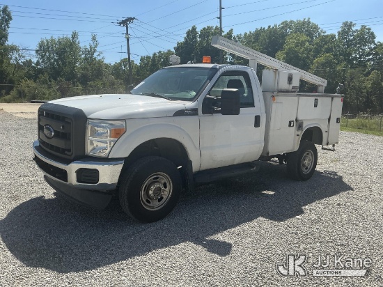 (Fort Wayne, IN) 2015 Ford F-250 SD Service Truck Runs & Moves
