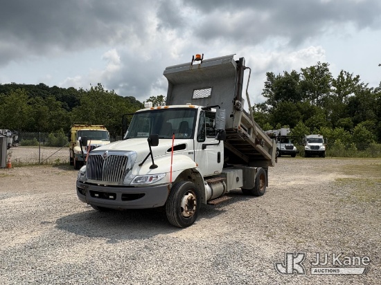 (Smock, PA) 2011 International 4300 LP Dump Truck Runs, Moves & Operates