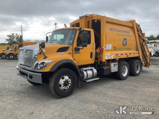 (Plymouth Meeting, PA) 2020 International HV607 T/A Trash Truck Runs, Moves & Operates