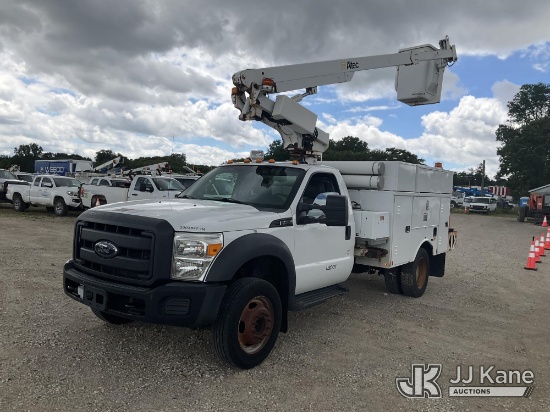 (Charlotte, MI) Altec AT200-A, Telescopic Non-Insulated Bucket Truck mounted on 2014 Ford F-450 SD R