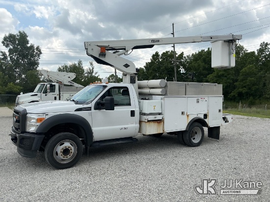 (Fort Wayne, IN) Versalift TEL29NE03, Telescopic Non-Insulated Bucket Truck mounted behind cab on 20