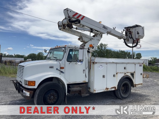(Rome, NY) Altec TA40, Articulating & Telescopic Bucket Truck mounted behind cab on 2000 Internation