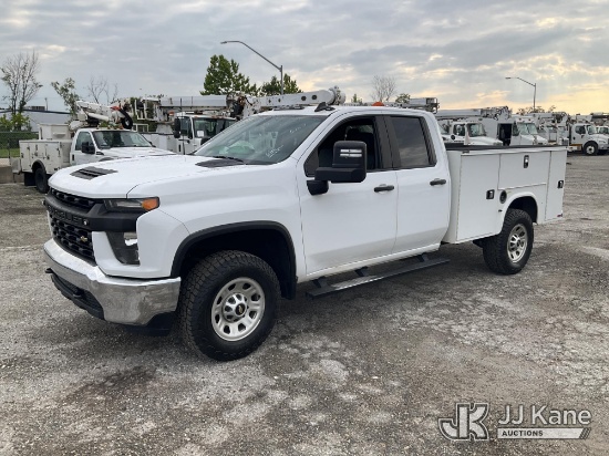 (Plymouth Meeting, PA) 2021 Chevrolet Silverado 3500HD Extended-Cab Service Truck Runs & Moves