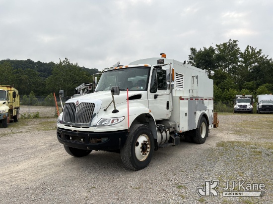 (Smock, PA) 2016 International DuraStar 4400 Utility Truck Runs & Moves)(PTO Inop, Condition Unknown