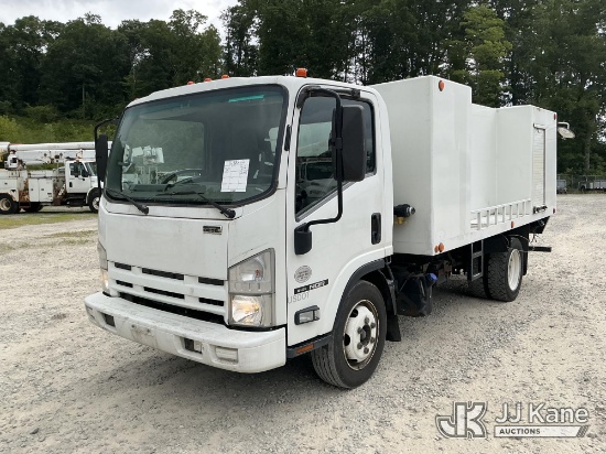 (Shrewsbury, MA) 2012 Isuzu NQR Spray Truck Runs & Moves) (Dash Warning Indicators On