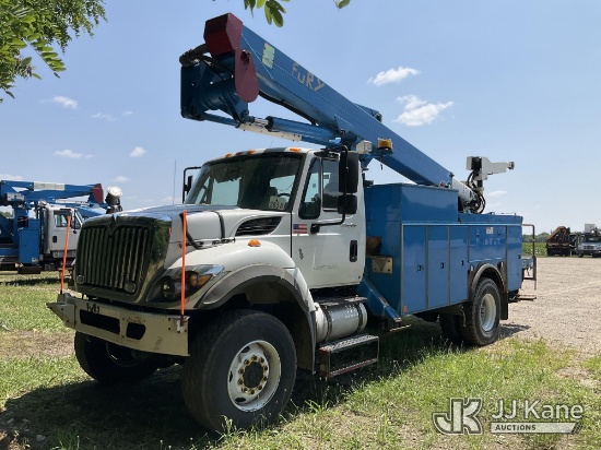 (Charlotte, MI) HiRanger TL50, Articulating & Telescopic Material Handling Bucket Truck mounted behi