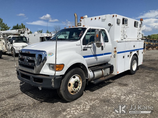 (Plymouth Meeting, PA) 2012 Ford F750 Extended-Cab Enclosed Utility Truck Runs & Moves) (Passenger S