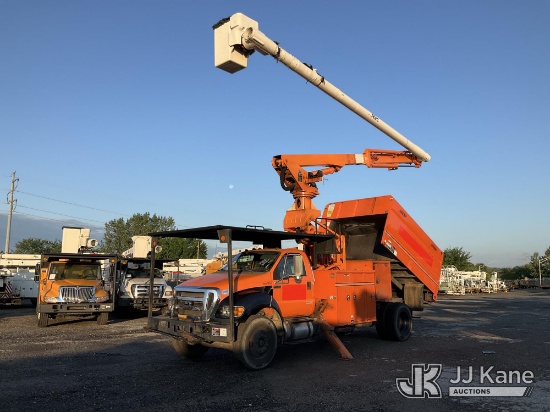 (Plymouth Meeting, PA) Altec LR760E70, Over-Center Elevator Bucket Truck mounted behind cab on 2013