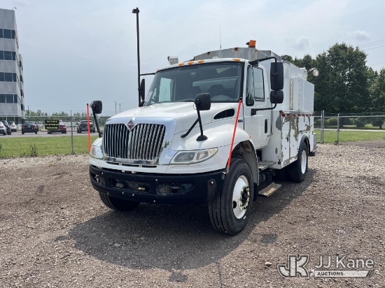 (Louisville, OH) 2015 International 4400 Enclosed Utility Truck (Runs & Moves) (Exterior Defects- Bo