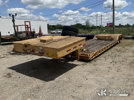 (Plymouth Meeting, PA) 1988 Wallace LBT352 T/A Lowboy Trailer Bad Decking